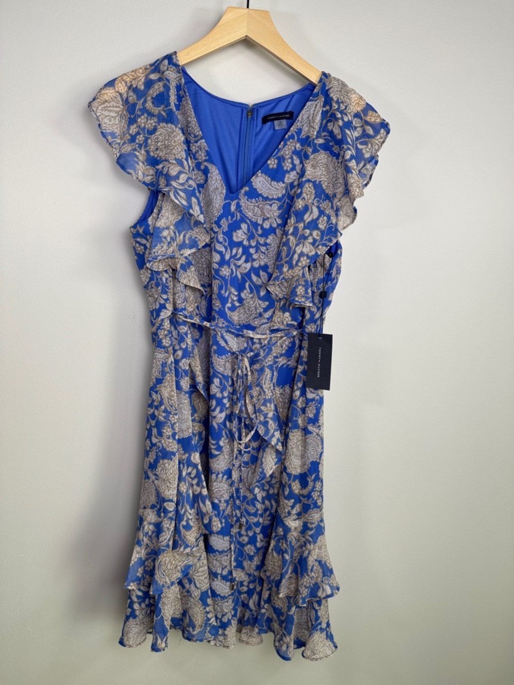 Tommy Hilfiger Paisley Ruffle Chiffon Dress NWT Blue Size 12 - Picture 2 of 9